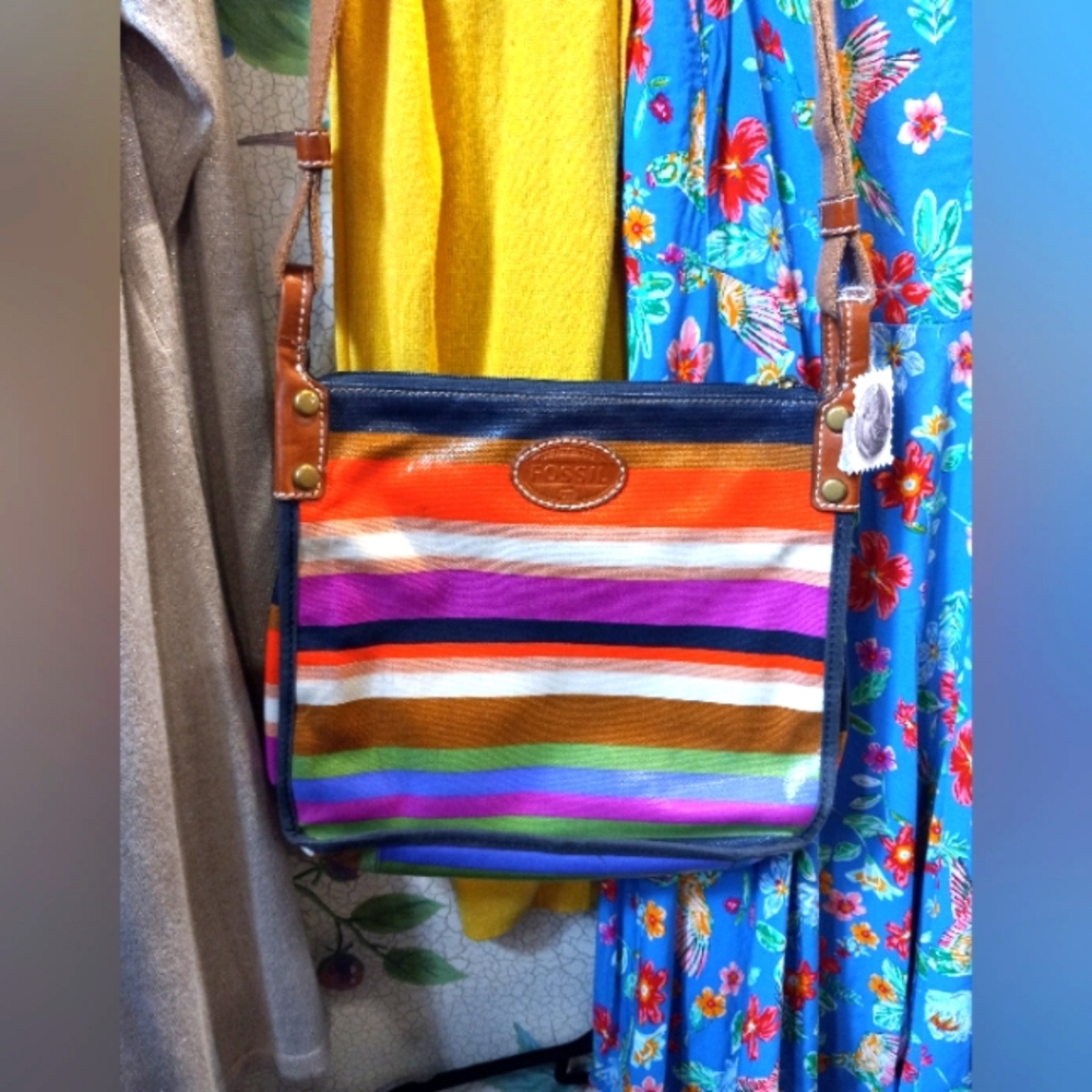 Fossil crossbody beach bag